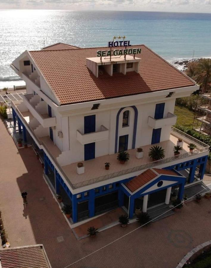 Sea Garden Hotel Acquappesa Eksteriør bilde
